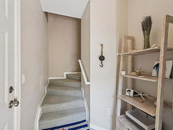 5th image of 7202 Hamilton Rd #7202