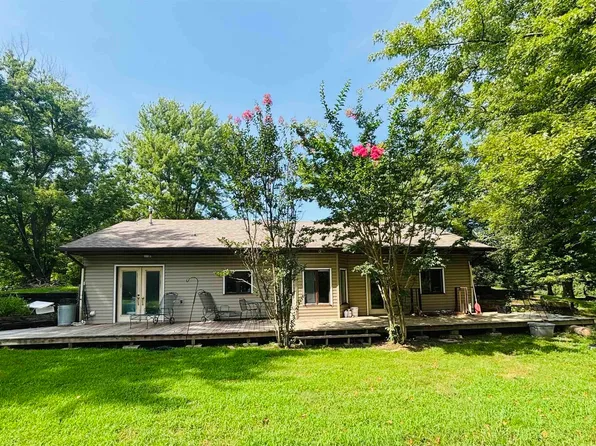 64 Jimmy Ln, De Soto, IL 62924