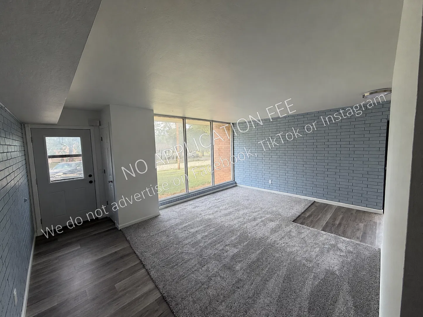 1010 Elm — Photo 3
