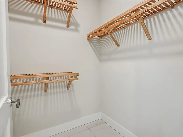 275 1st Ave S #1008 — Photo 31