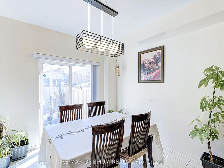 77 Personna Cir — Photo 14