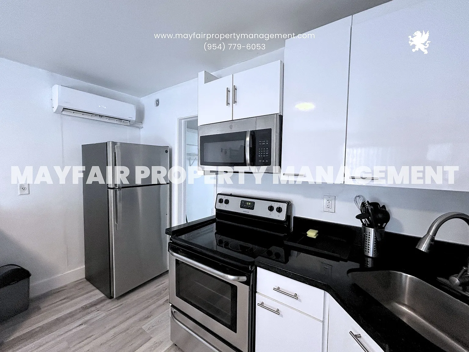 412 Sunset Drive - 5 — Photo 4