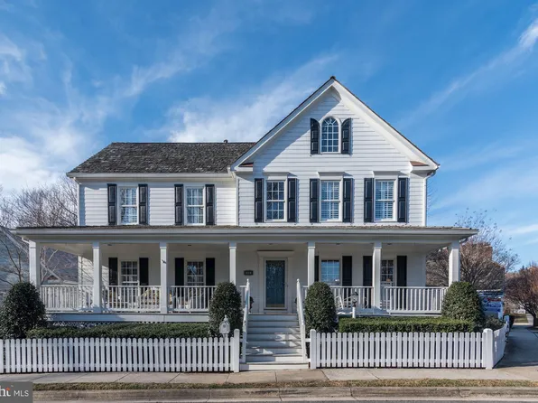 102 Treehaven St, Gaithersburg, MD 20878