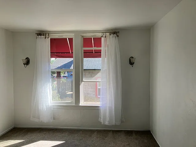 1556 1/2 Monterey St #1556 — Photo 6