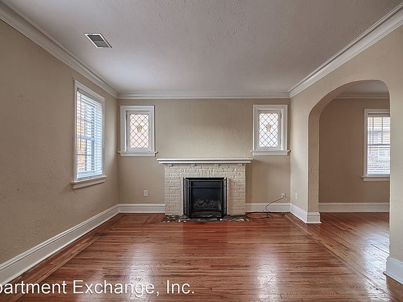 2nd image of 7034A Dartmouth Ave