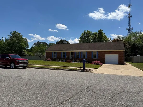725 Luray Ter, Chesapeake, VA 23322