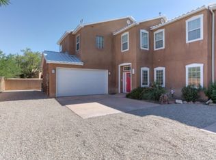 2439 Carson Rd NW, Albuquerque, NM 87104