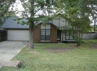 222 White St, Florence, MS 39073