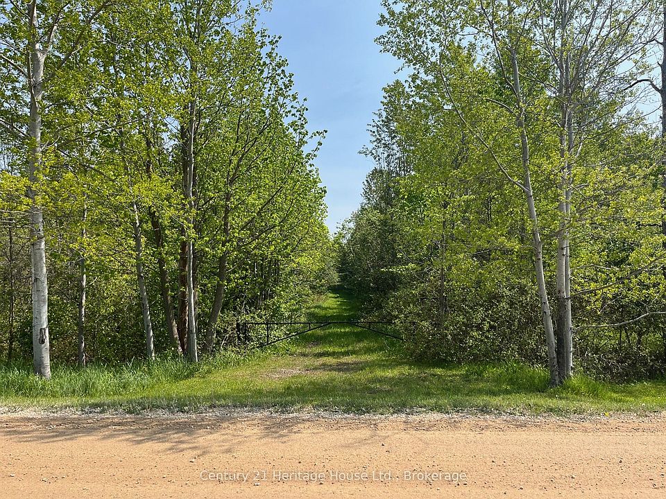 1st image of 502774 Side Road 9 W