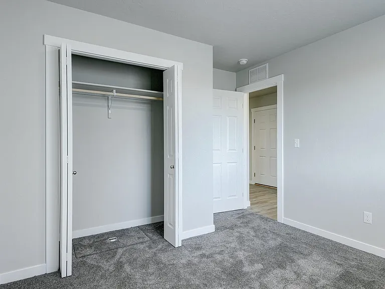 2395 W Opalite Dr — Photo 31