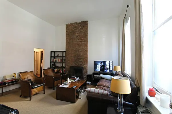 Rented by Town Residential | media 18