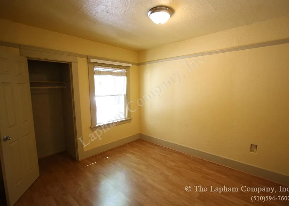 832-836 Richardson St #836