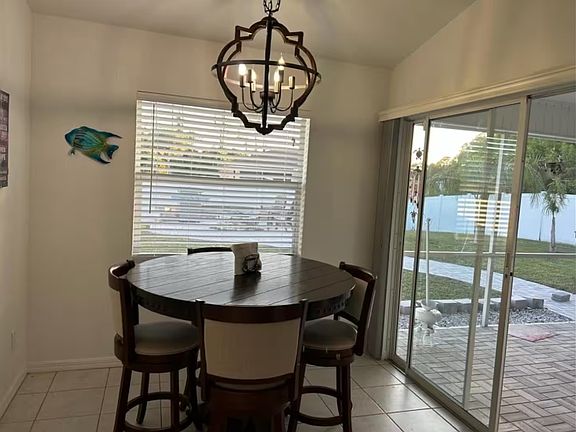 5th image of 2683 Ridley Ln