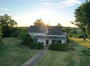 425 Cosby Ln, Salvisa, KY 40372
