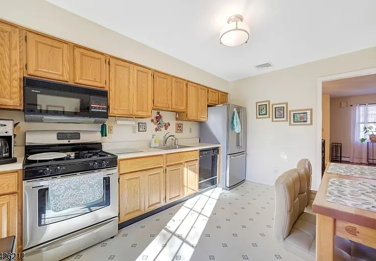 68 Colgate Ave — Photo 7