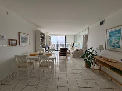 3625 N Country Club Dr #Penthouse 4, Aventura, FL, 33180
