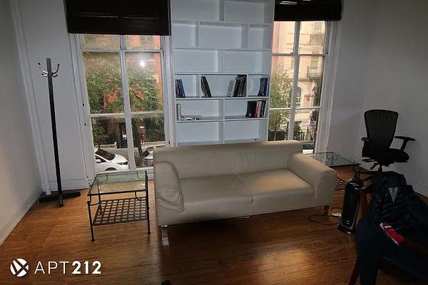 Rented by APT212 INC | media 23