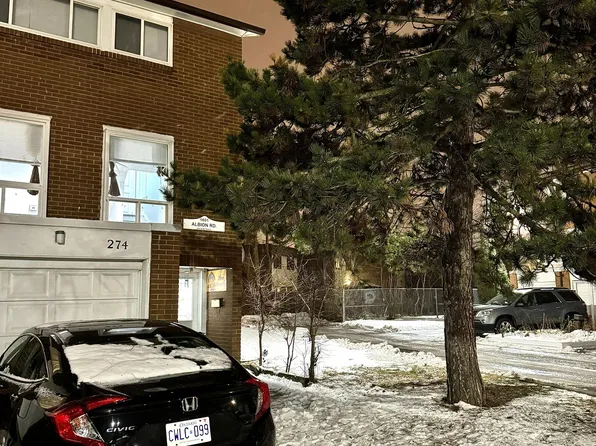 1601 Albion Rd #274, Toronto, ON M9V 1B6