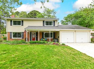 5440 Birdhaven Ct, Virginia Beach, VA 23462