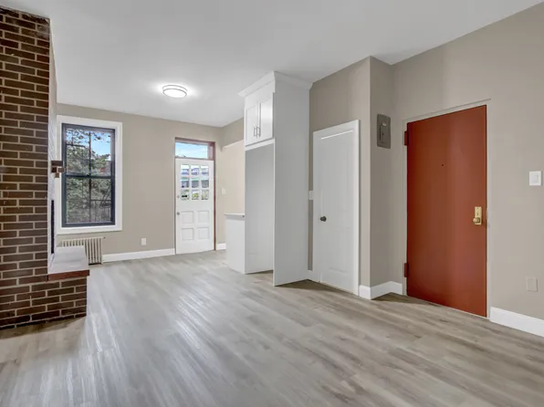 62 15th Street image 7 of 26