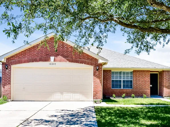 10247 Country Squire Blvd #1, Baytown, TX 77523