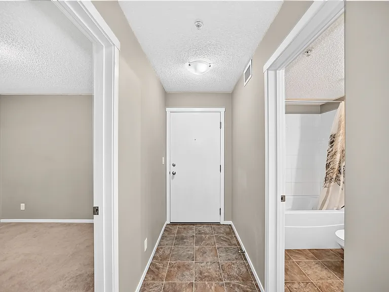3207 James Mowatt Trl SW #104 — Photo 8
