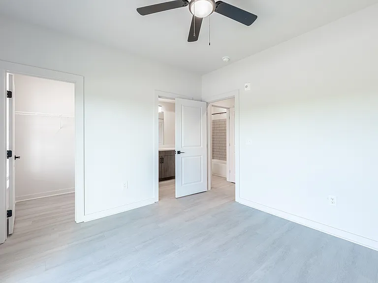 Heritage Rise Residences — Photo 19
