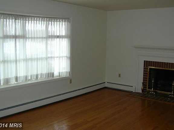 3rd image of 226 Wyngate Dr