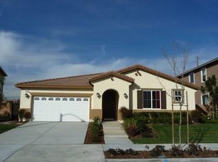 13292 Abyssinian Ct, Corona, CA 92880