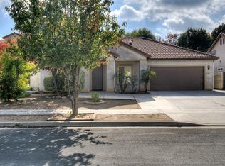 6061 E Cortland Ave, Fresno, CA