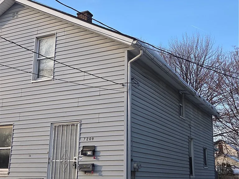 7209 Park Ave — Photo 2