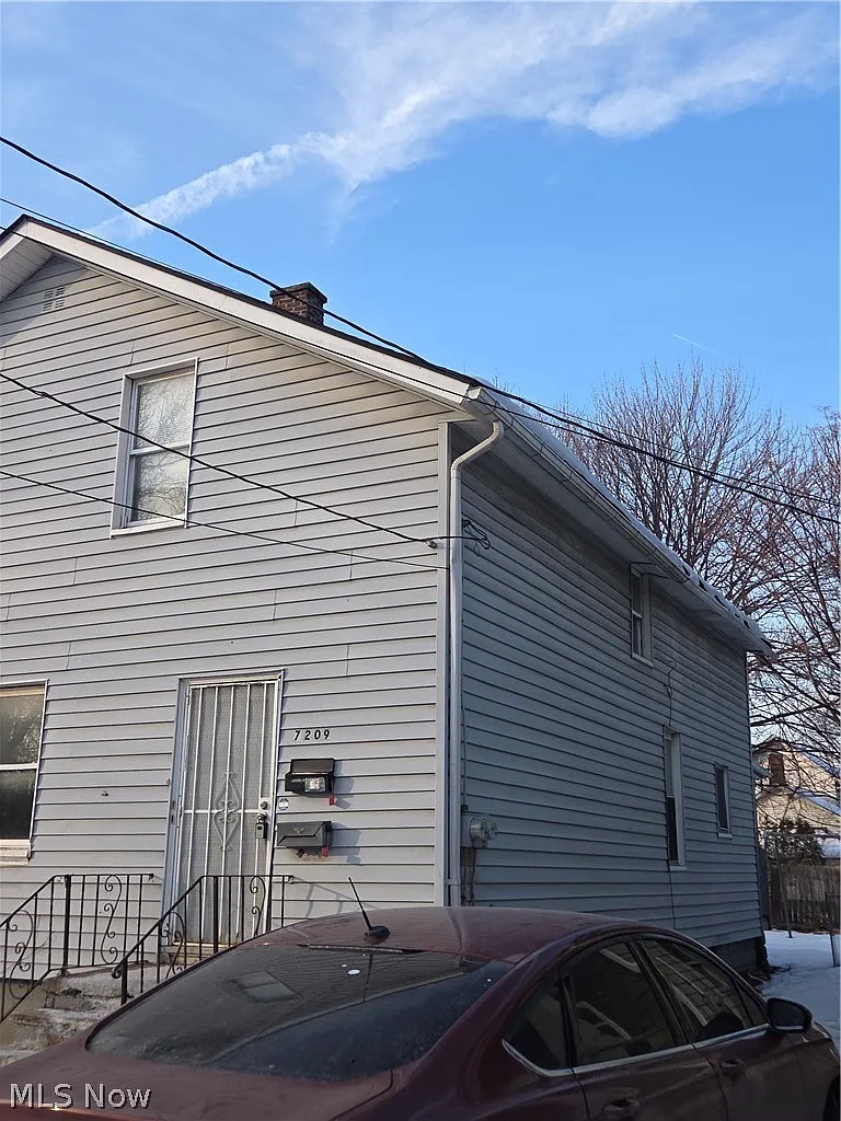 Building Photo - 7209 Park Ave