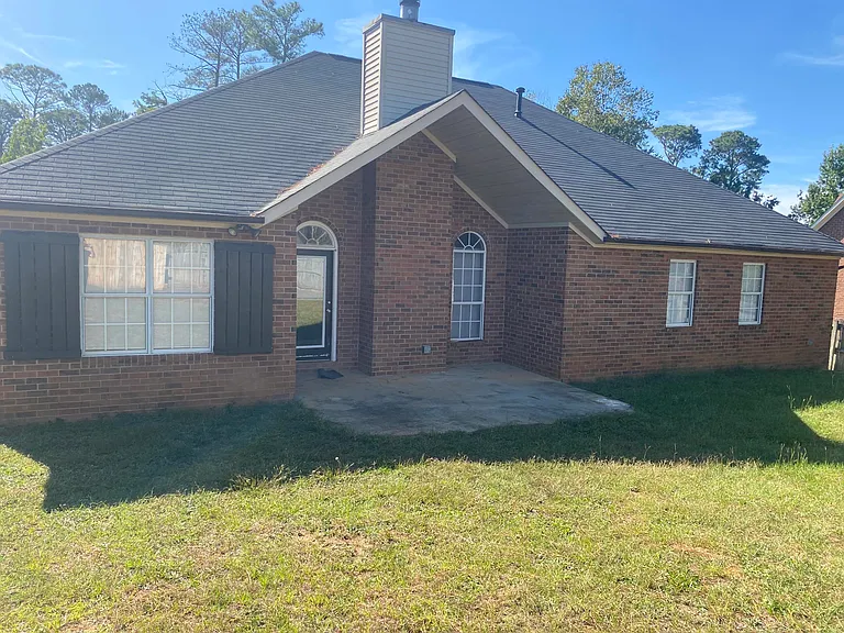 3683 Old Ferry Rd — Photo 2