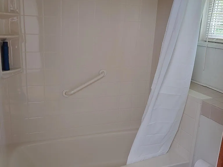 2nd floor bath