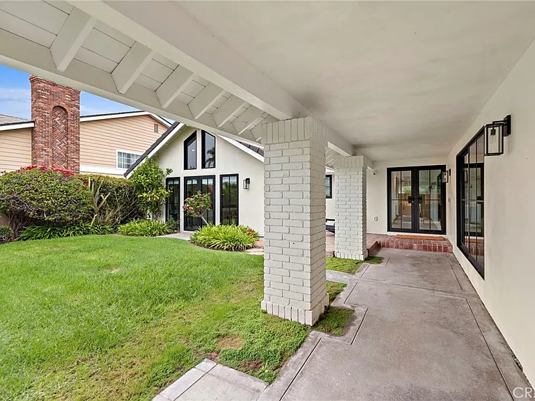 3821 Calle De Las Focas — Photo 2