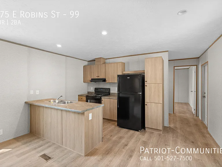 475 E Robins St #99 — Photo 5