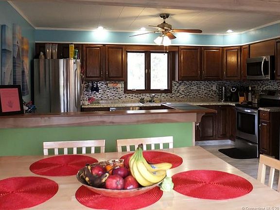 Dining area is open to the ...