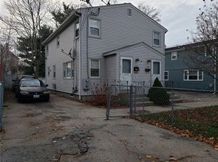 134 Alverson Ave, Providence, RI 02909