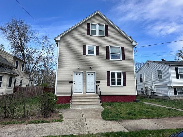 1st image of 38 Spring St #40