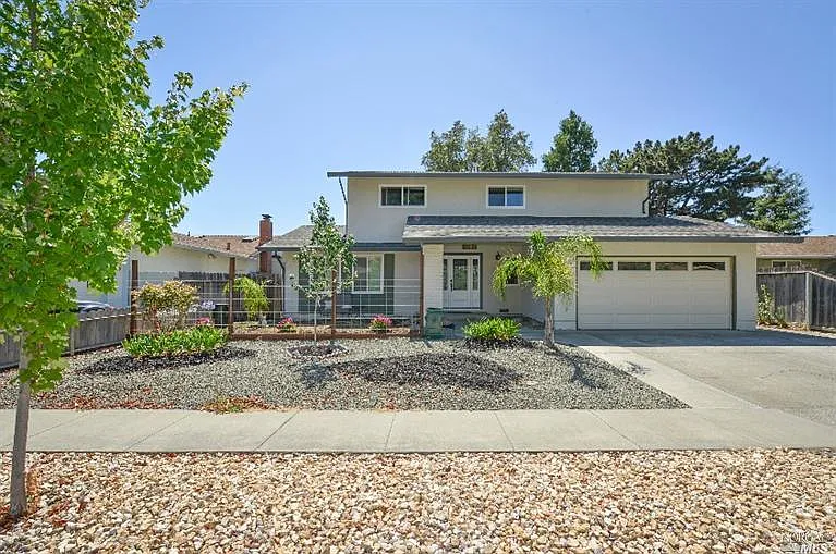 4481 Sandalwood St photo 1