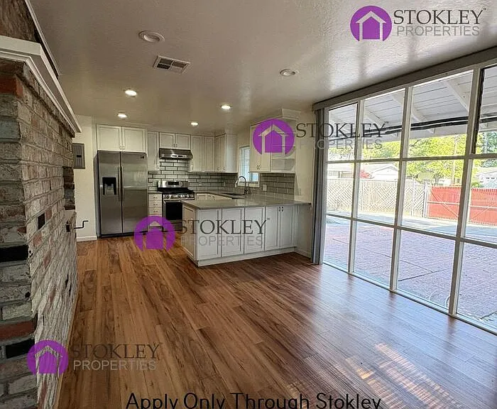 747 Harvard Dr — Photo 22