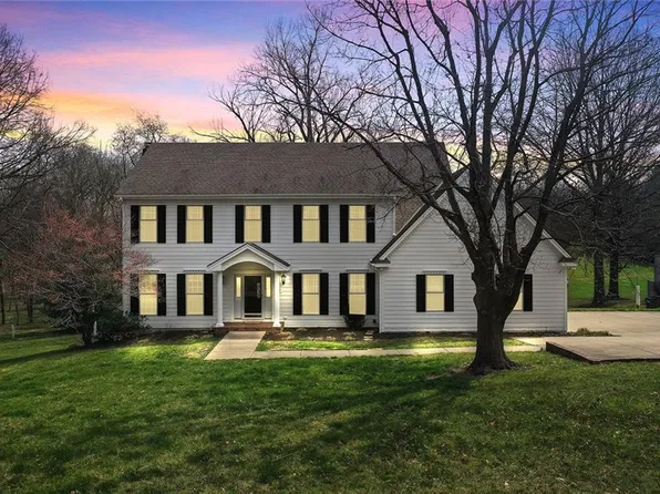 19769 Walden Oaks, Country Club, MO 64505