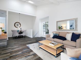 2810 W Segerstrom Ave UNIT D, Santa Ana, CA 92704