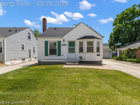 2381 Princeton Rd, Berkley, MI 48072