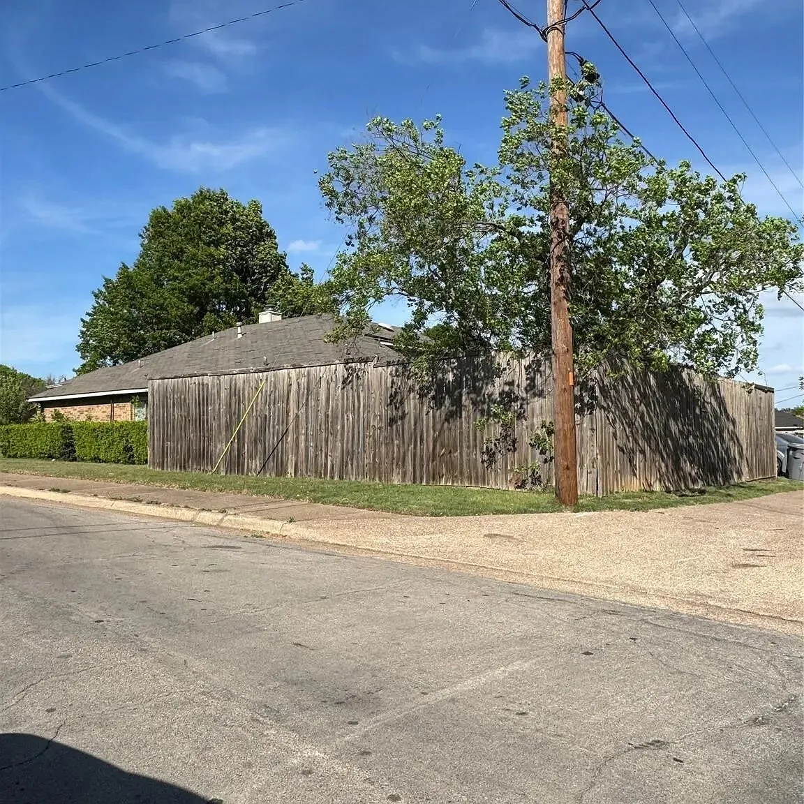 8005 Rothington Rd — Photo 4
