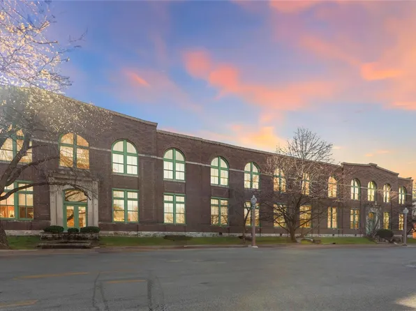 4242 Laclede Ave APT 219, Saint Louis, MO 63108