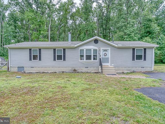 3rd image of 30 Tolberts Cir