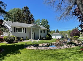 100 Huffer Rd, Hilton, NY 14468