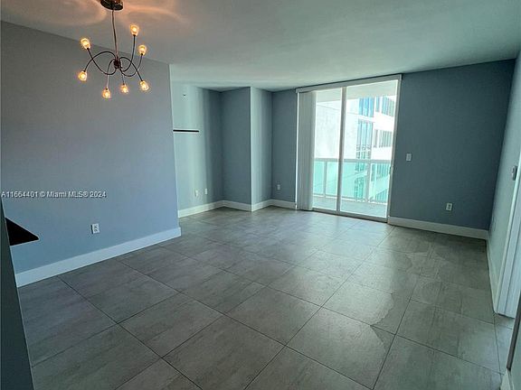 3rd image of 1800 N Bayshore Dr APT 3502