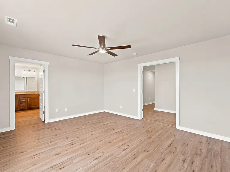 2908 SW Grandshire Ave — Photo 21